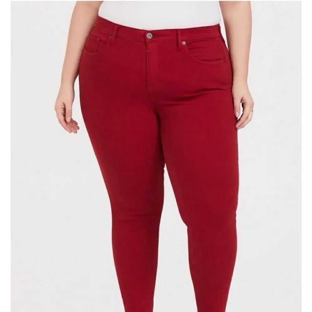 Torrid Sky High Skinny Jeans In Scarlett Wine Color Contemporary Feminine